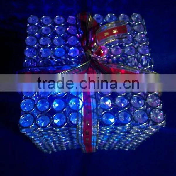Dongguan Hot Sale Iron Box Acrylic With Outdoor Led Christmas Gift Box photo-5