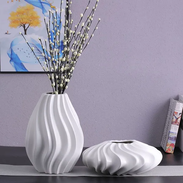Irregularity Paper Folding Whirlwind Gear White Custom Made Ceramic Vase Bottle Art Decoration photo-4