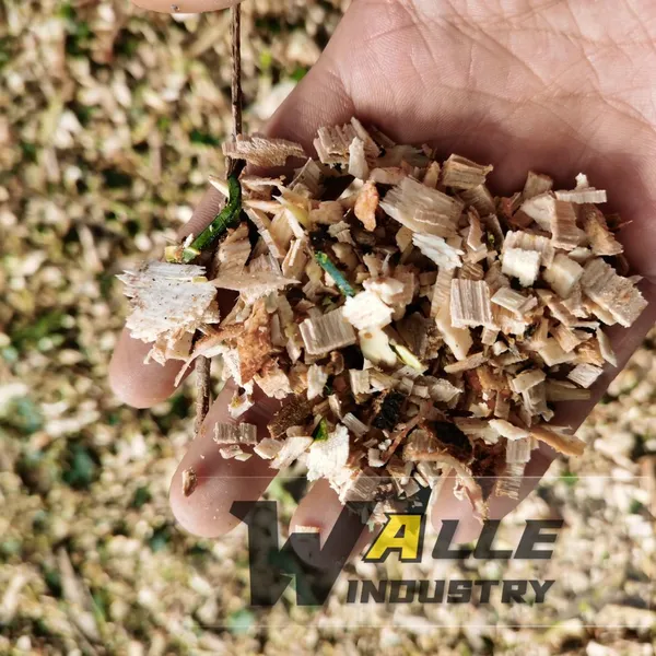 Chinese Factory Price Mobile Branch Wood Crusher Automatic Wood Chip Crusher for Wood Scraps photo-3