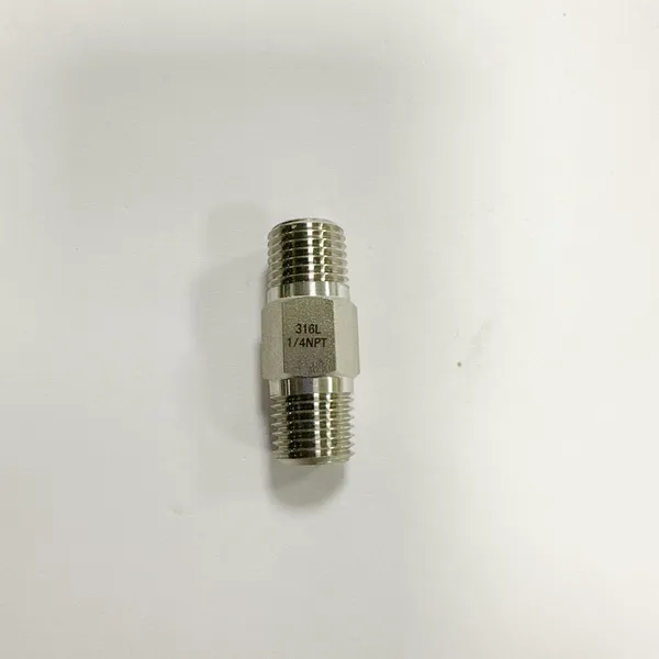 Standard Compliant Stainless Steel Grooved Fitting With Internal Thread - Technical Support Included