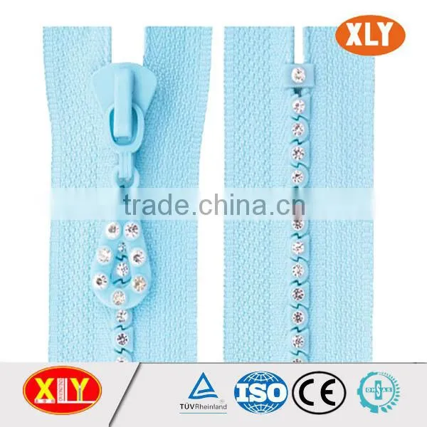 Xly High Quality Original Equipment #5 Colorful Diamond Zipper , Plastic Zipper photo-6