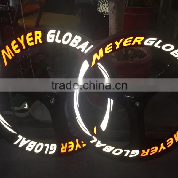 MeyerGlobal Reflective logo Carbon 3 Spokes Wheels Clincher 70mm front rear fixed gear carbon bike tri spoke wheels Taiwan