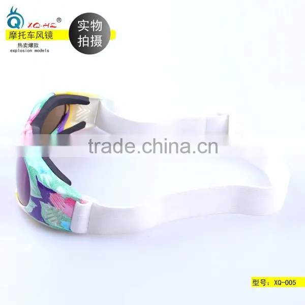 Wholesale Sunglasses Fashion Sports Glasses Sports Eyewear in Outdoor Sport photo-4