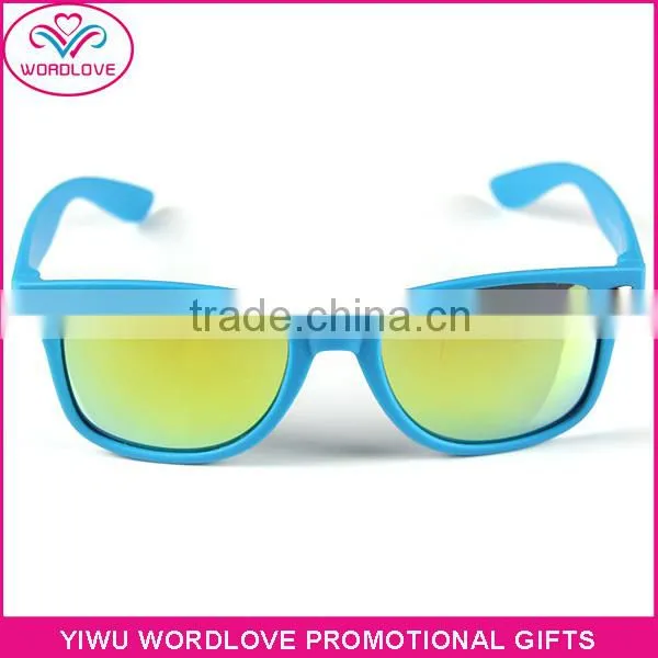Cheap Yiwu Wholesale Promotional Sunglasses photo-3