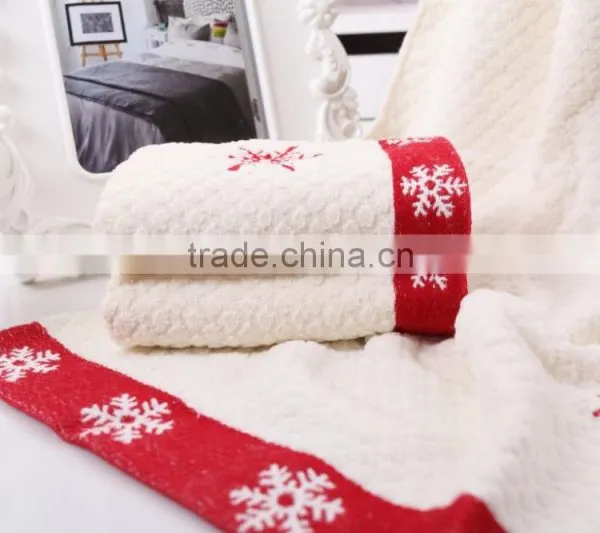 Cotton Embroidery Snowflake Bath Towel Set photo-2
