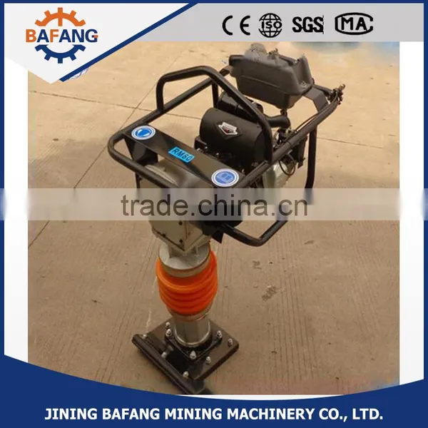 Hot Sale Gasoline Type Vibration HCR90 Mini Tamping Rammer photo-4