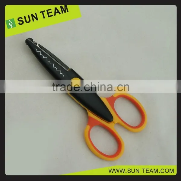 CS005 5-1/4" New Plastic Handle Paper Cutting Craft Scissors photo-2