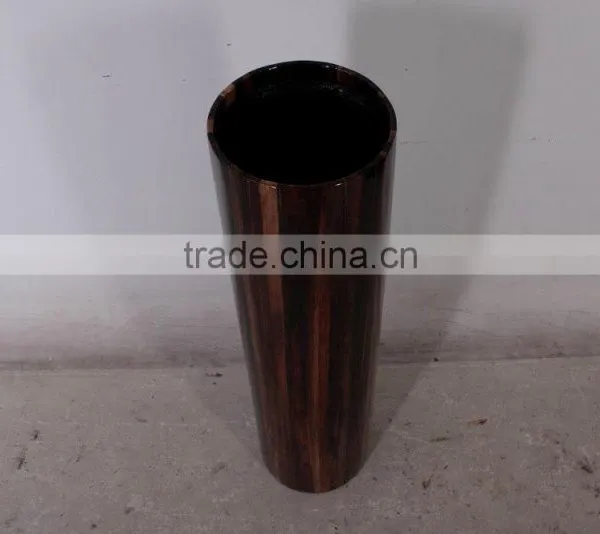Cylindrical Planter photo-2