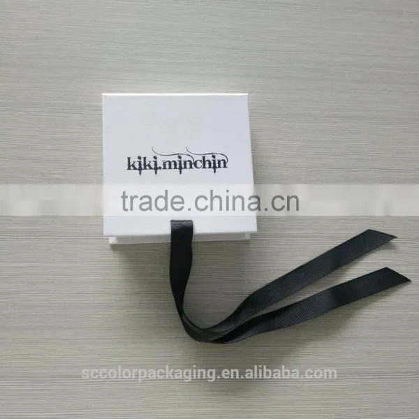 Shenzhen Delicate Logo Printed Elegant Designed White Black Gift Custom Box Packaging With Ribbon photo-2