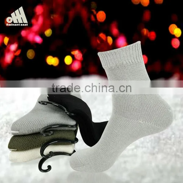 100% Wool & Acrylic Blend Yarn Warm Soft Comfortable Casual Made in China Sock