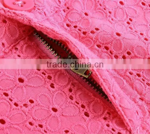Latest High Quality Mom and Bab Branded Girls Shorts Woven Design photo-5
