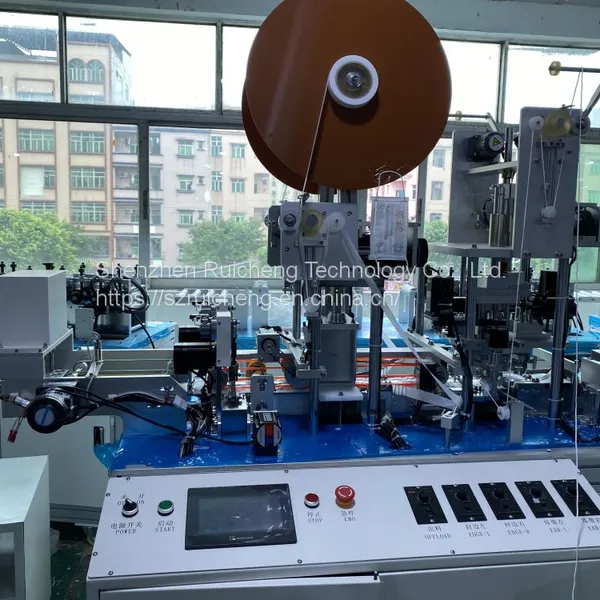 3 Ply Nonwoven Face Mask Machines High Speed Automatic  Automatic Plane Positioning Mask Machine photo-2