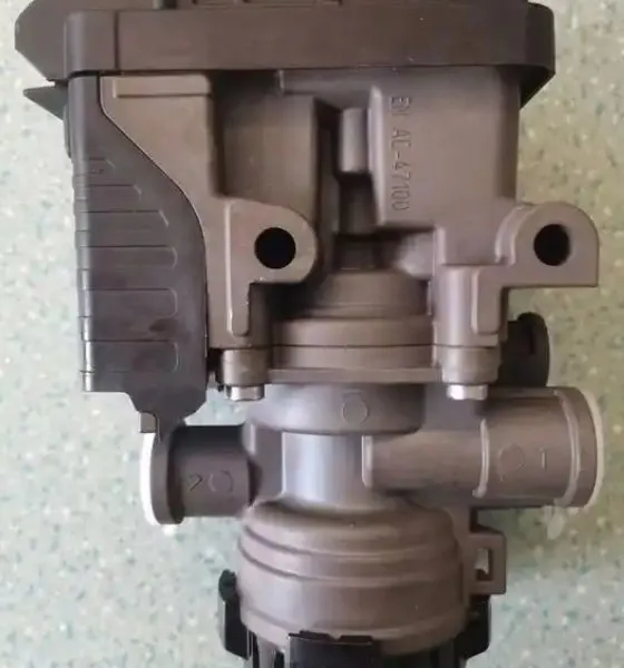One Channel Module EBS Air Valve K000914 K00091413V K00091419Z K000914N00 K005496 K021203 K021203N50 K021203X50 K102311N03 K102311N50 photo-3