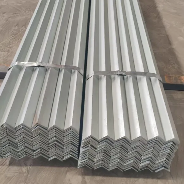 Galvanized Steel Angle 20*20-200*200MM photo-3