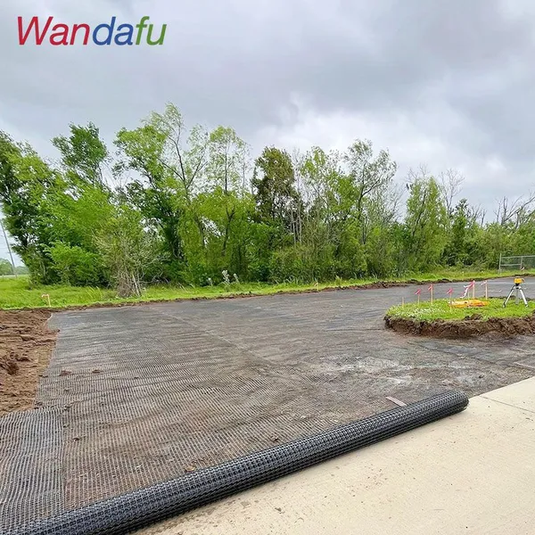 Wandafu EGA 40-40 kN Fiberglass Geogrid Road Reinfordcement Geogrid photo-3