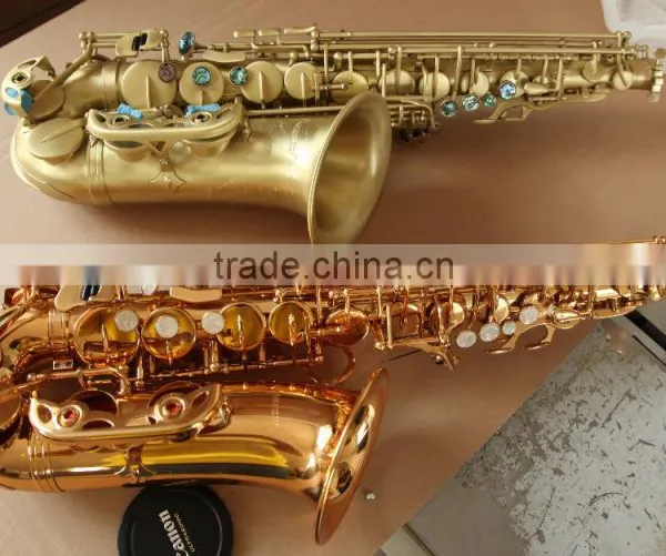 Intermediate Grade Gold Lacquer Alto Saxophone photo-6