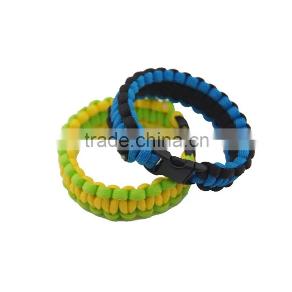 Fashion Nylon Paracord Bracelet Survival Kit Wholesale photo-5