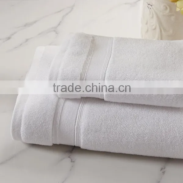 China Products Promotional Comfortable Custom Charisma Bath Towels photo-3