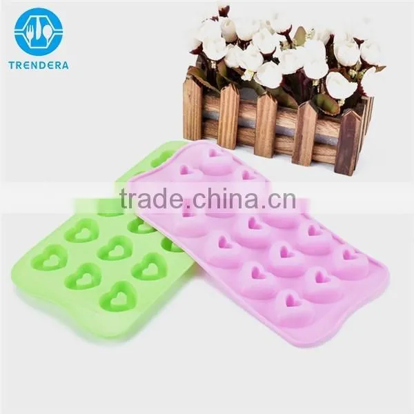 Hot Selling Novelty Silicone Cake Molds photo-4