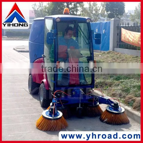 YHD22 Diesel Street Sweeper photo-5