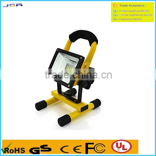 4000mah Lion Battery Powered DC8.4V Voltage 10w Rechargeable Led Flood Light photo-3