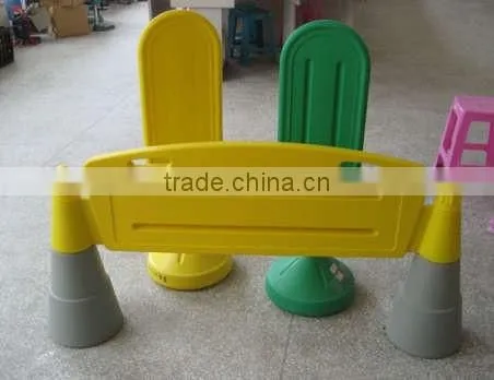 Customize Plastic Traffic Safety Fence Traffic Safety Plastic Barrier Fence photo-4