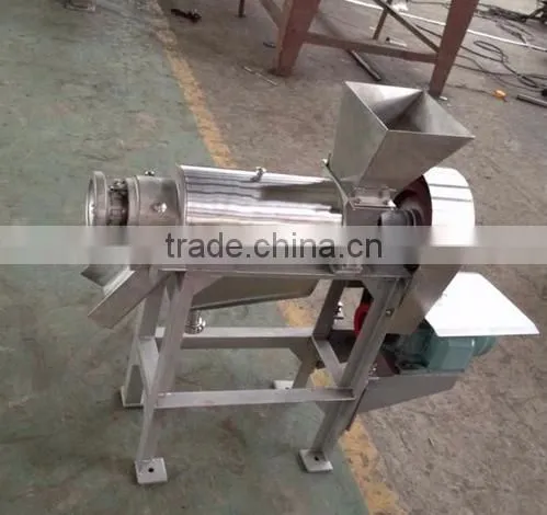 CE Approved Excellent Fresh Coconut Milk Extracting Machine photo-2
