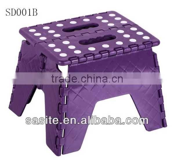 Plastic Folding Chair