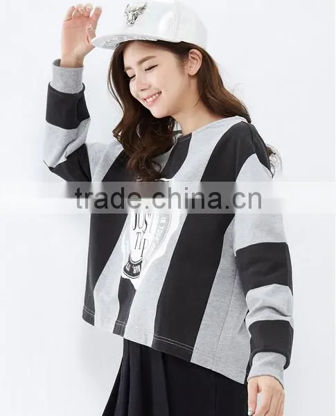 Female Money Hemp Grey Chest Loose Version Printing Round Collar Fleece Wide Set of Head Vertical Bar photo-4