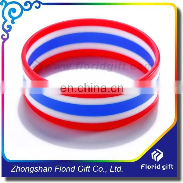 Rubber Cheap Custom Logo Silicone Writbands photo-2