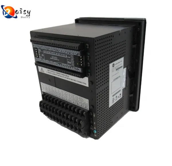 GE IC755CBS10CDA - 10-inch Operator Interface photo-4