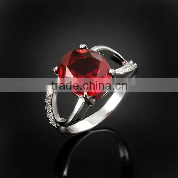 2015 New Fashion Gold Rings Design for Women photo-4