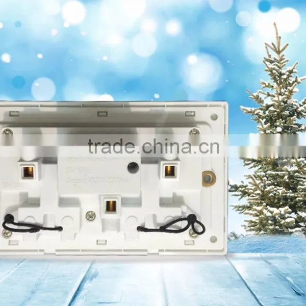 Wall Mount Electrical Double Switch Socket With 2 Usb Outlet for Iphone Charge 3200 mA photo-2