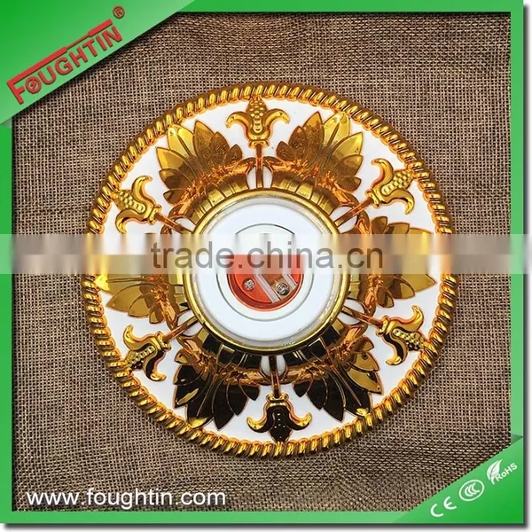 E27/B22 Golden Flower Type E27 Lamp Holder Plastic Lamp Base photo-2