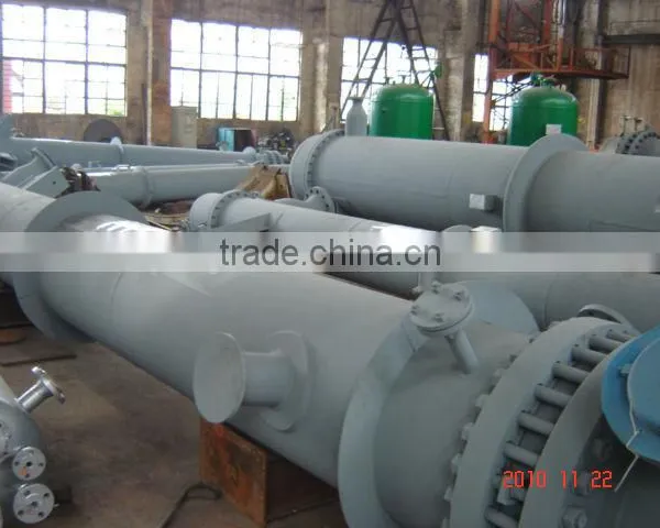 shell-and-tube condenser