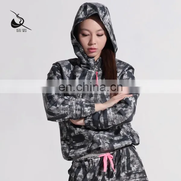 116171003 Long Sleeve Flower Color Sauna Top photo-3