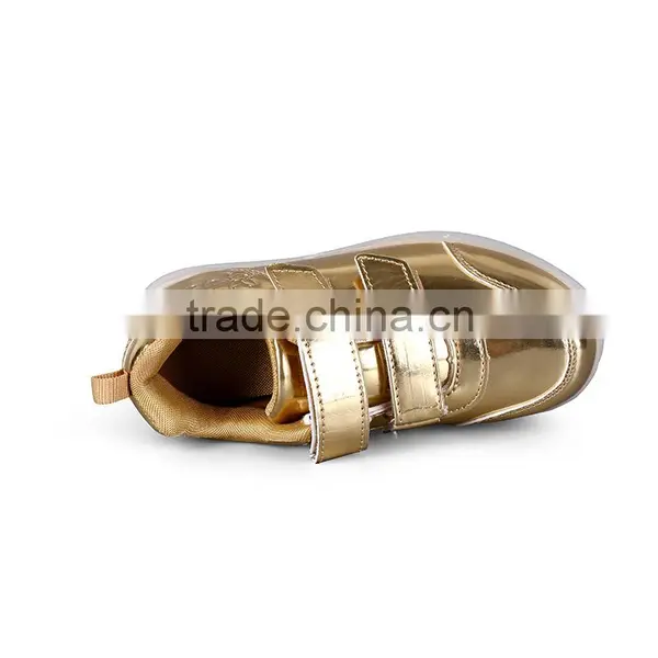 Factory Wholesale LED Luminous Shoes for Kids Light up Shoes photo-6