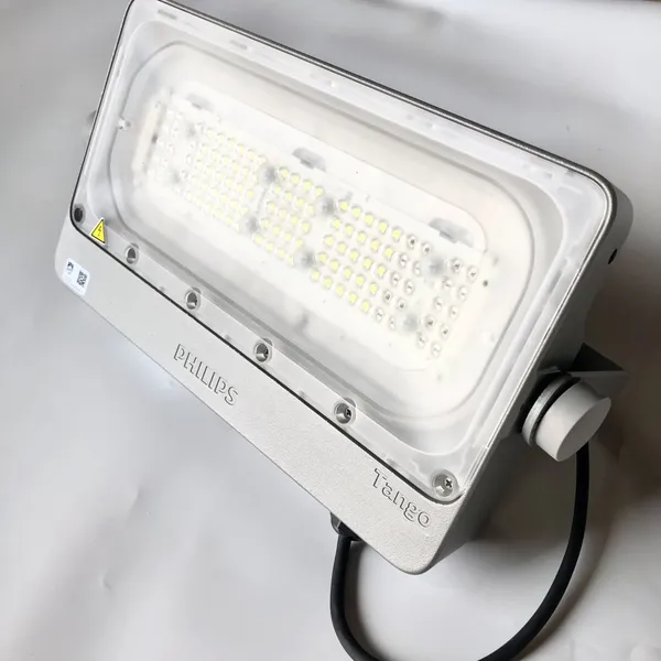 Philips BVP431 LED92/CW 220~240V 70W SWB GC FLood Lights photo-3
