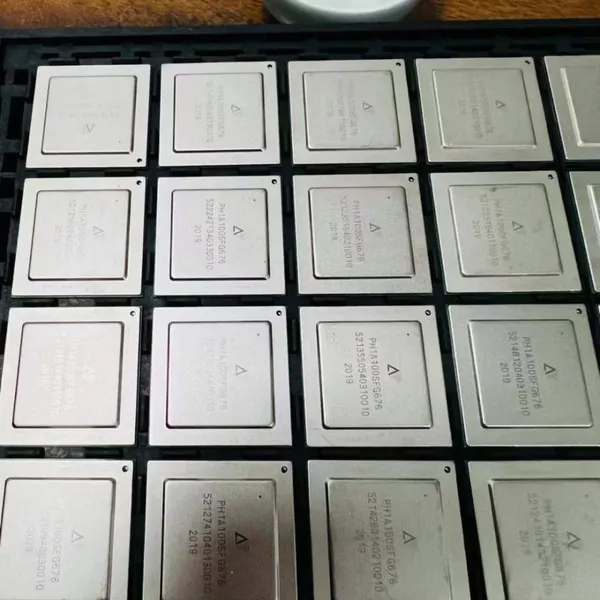 EG4S20BG256 On Site Programmable Gate Array (FPGA) ANLOGIC/Anlu Technology Original Stock