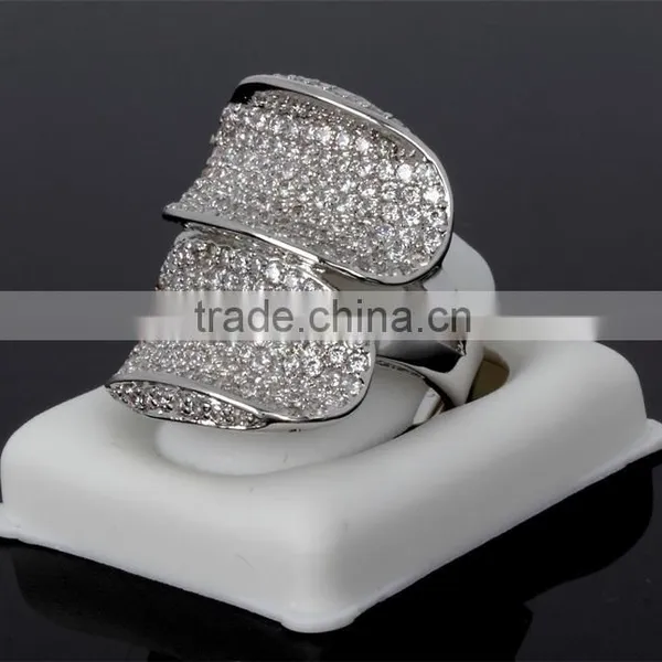 Limited Style Big Luxury Setting Cubic Zirconia Women Engagement Party Deluxe Ring photo-3