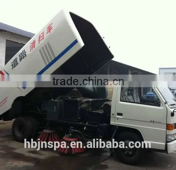 Good Quality JMC Road Sweeping Truck photo-4