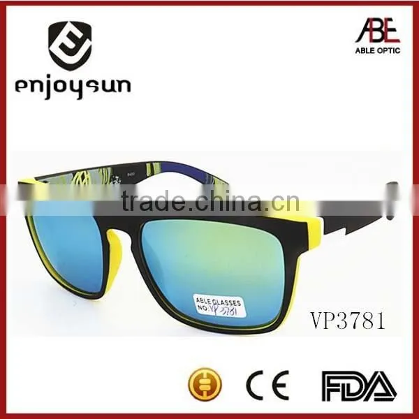 Men Plastic Custom Cheap Sunglasses With Low MOQ photo-3