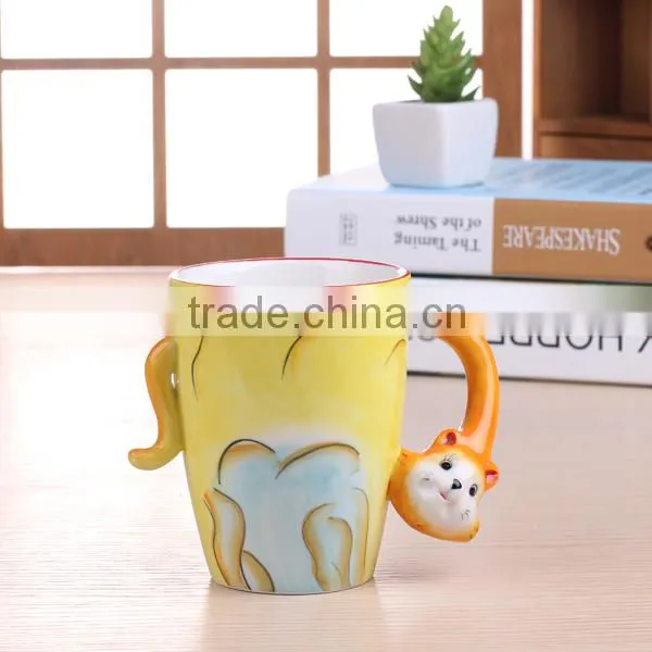 Excellent Design Squirrel Shaped Ceramic Animal Mugs for Custom Supplier's Choice photo-3