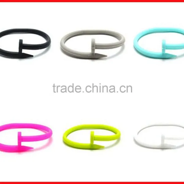 2016 Silicone Thin Wristband Factory Cheap Price