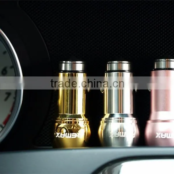 New Design Remax 2016 With Safety Hammber Function 2.4A 2 USB Metal Bullet Car Charger photo-4