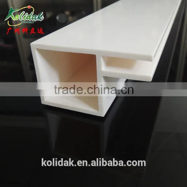 P Shape Bright Surface TPV Plastic Profile Extrusion photo-3