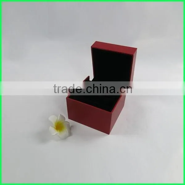 Personal OEM Ordered Red Samll Jewelry Box for Storage in GuangZhou photo-4