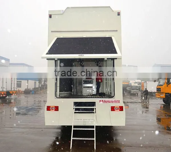 Foton Aumark 3 Led Screens Lift Led Advertising Truck photo-5