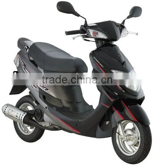 Classic 50cc Gas Scooter With EEC Approval photo-2
