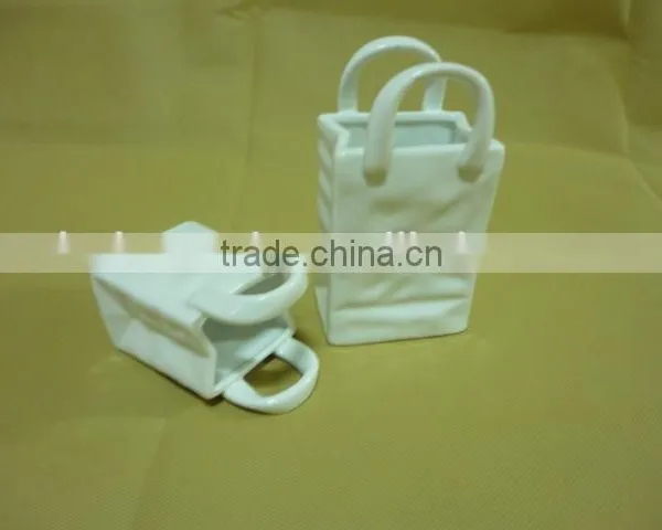 CERAMIC SMALL VASES photo-3